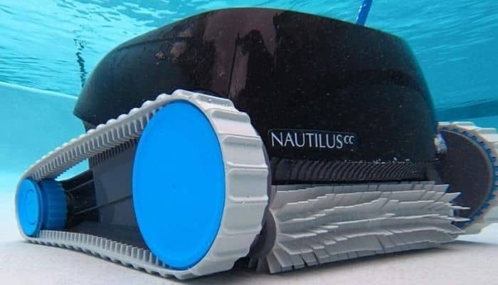 dolphin nautilus robot pool cleaner