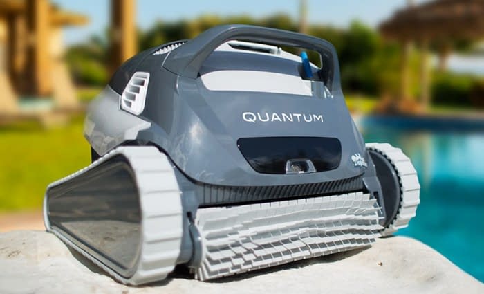 dolphin-maytronics-quantum-pool-cleaner-700x425 Maytronics Dolphin Quantum